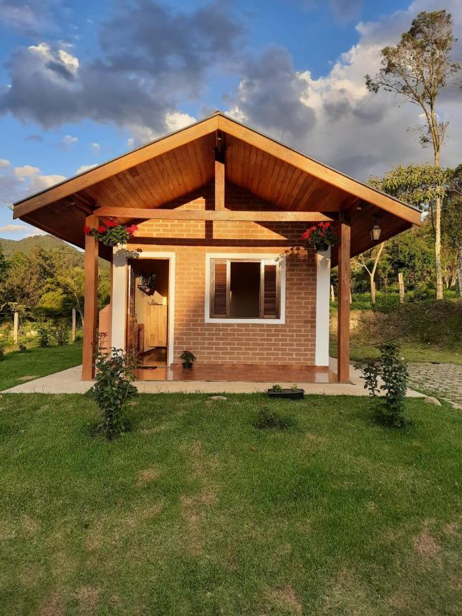 Encanto Das Rosas Санту-Антониу-ду-Пиньял Экстерьер фото